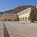 Vandrarhem Montsec-mur *