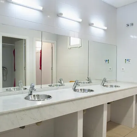 Hostel Montsec-mur *