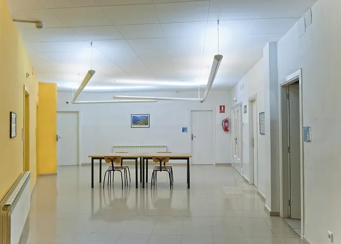 Vandrerhjem Montsec-mur