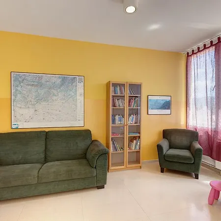 Hostel Montsec-mur Guardia de Tremp